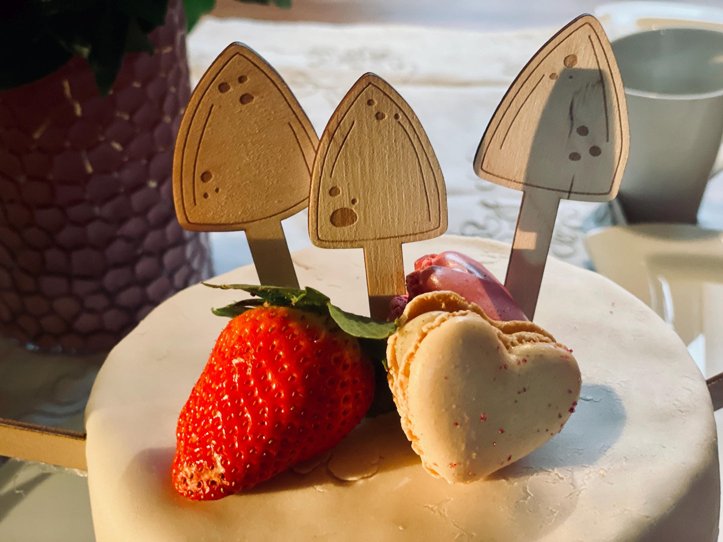 SVG Datei Cake Topper Dinosaurier, Laserdatei für Kindergeburtstag Dino Kuchen, DasGlueckswerk, Digitale Laserdateien, Cake Toppers, Holz