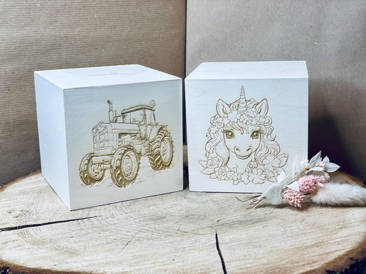 Spardose für Kinder mit Einhorn oder Trecker Motiv aus Holz und Verschluss Stopfen ( oder Wunschmotiv)