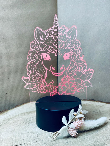 Personalisierte LED Lampe Einhorn Holz, Kinderzimmer Deko mit Name, Geschenk zur Geburt, DasGlueckswerk, Geburtstag, Night Lights, Plastik, acrylglas