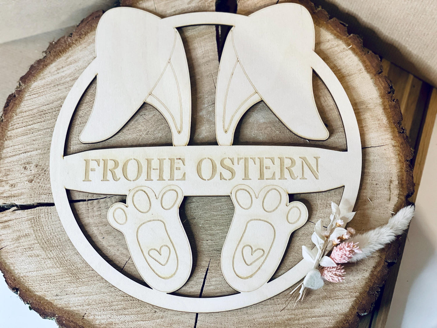 Osterkranz Hase aus Holz 25cm mit Gravur, DasGlueckswerk, Ostern, Door Hangers, Holz