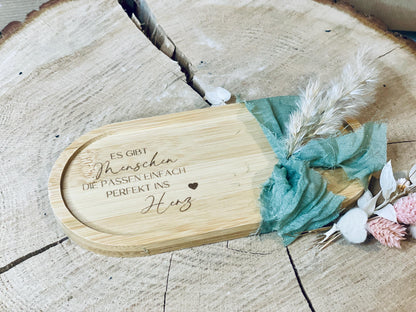 Holztablett Gravur Lieblingsmenschen, personalisierter Spruch, Geschenk Freundschaft, DasGlueckswerk, Dekoration, Greeting Cards, holz