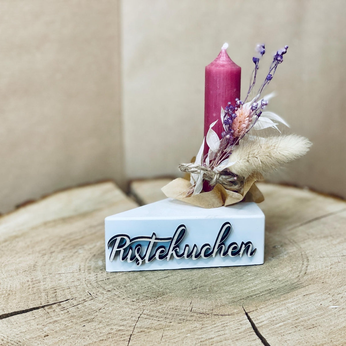 Pustekuchen - Tortenstück mit Holzgravur und Kerze zum Geburtstag Geschenkset Das Glückswerk