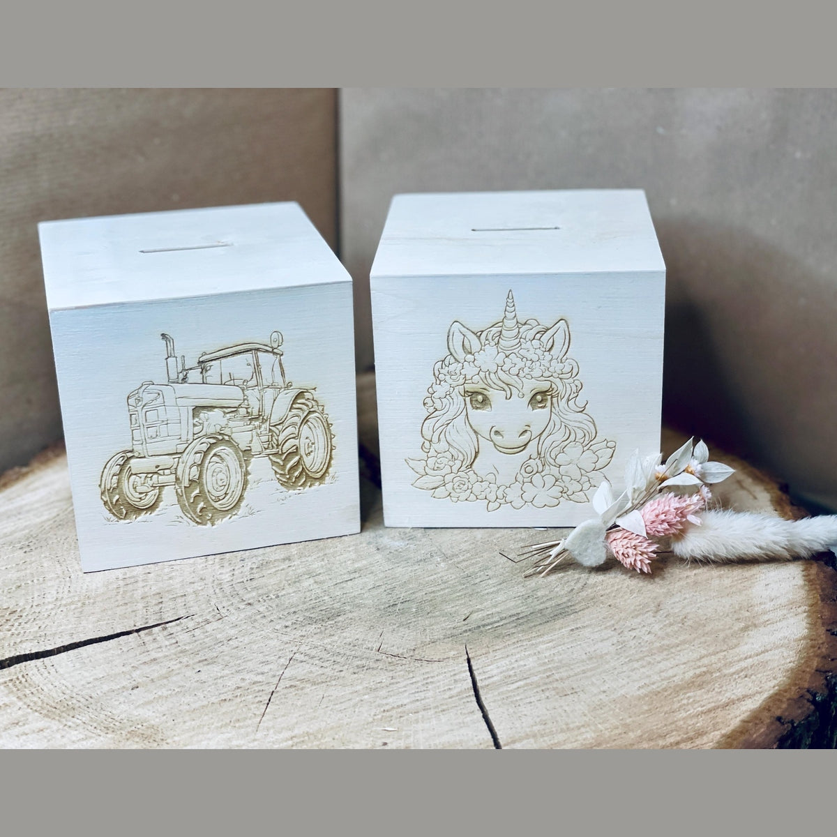 Spardose für Kinder mit Einhorn oder Trecker Motiv aus Holz und Verschluss Stopfen ( oder Wunschmotiv) Spardose Das Glückswerk