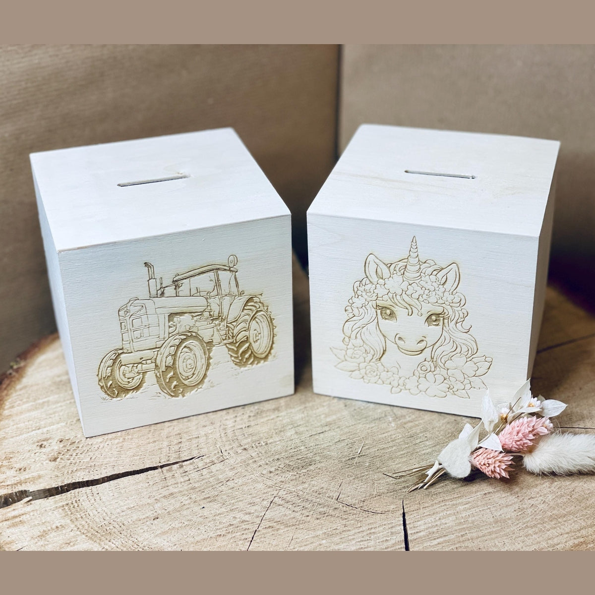 Spardose für Kinder mit Einhorn oder Trecker Motiv aus Holz und Verschluss Stopfen ( oder Wunschmotiv) Spardose Das Glückswerk