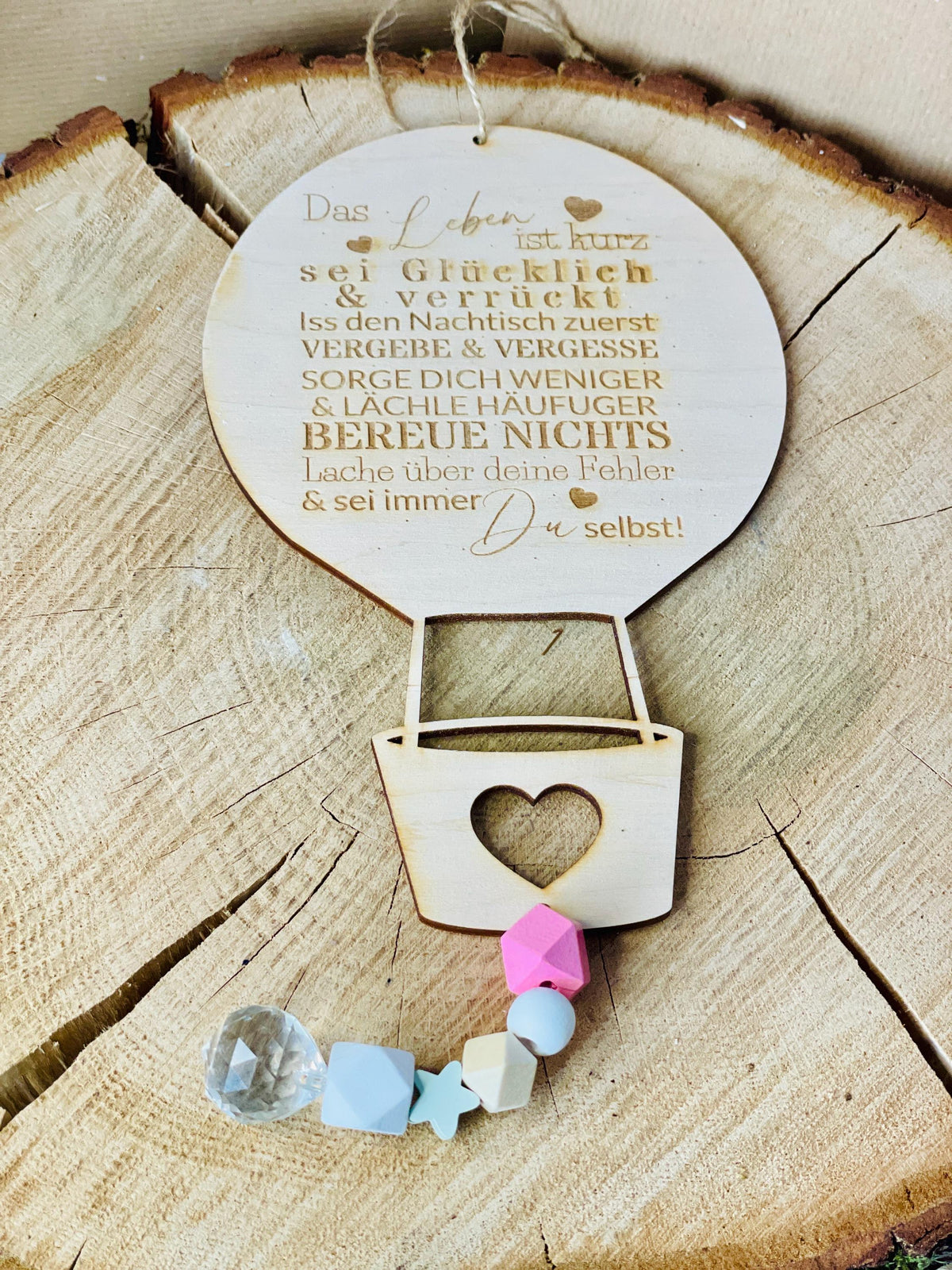 ballonkinderzimmerdasleben istkurz glücklichverrückt bereue nichtsalche fehler ei du selbst spruch perlen herz heißluftballon