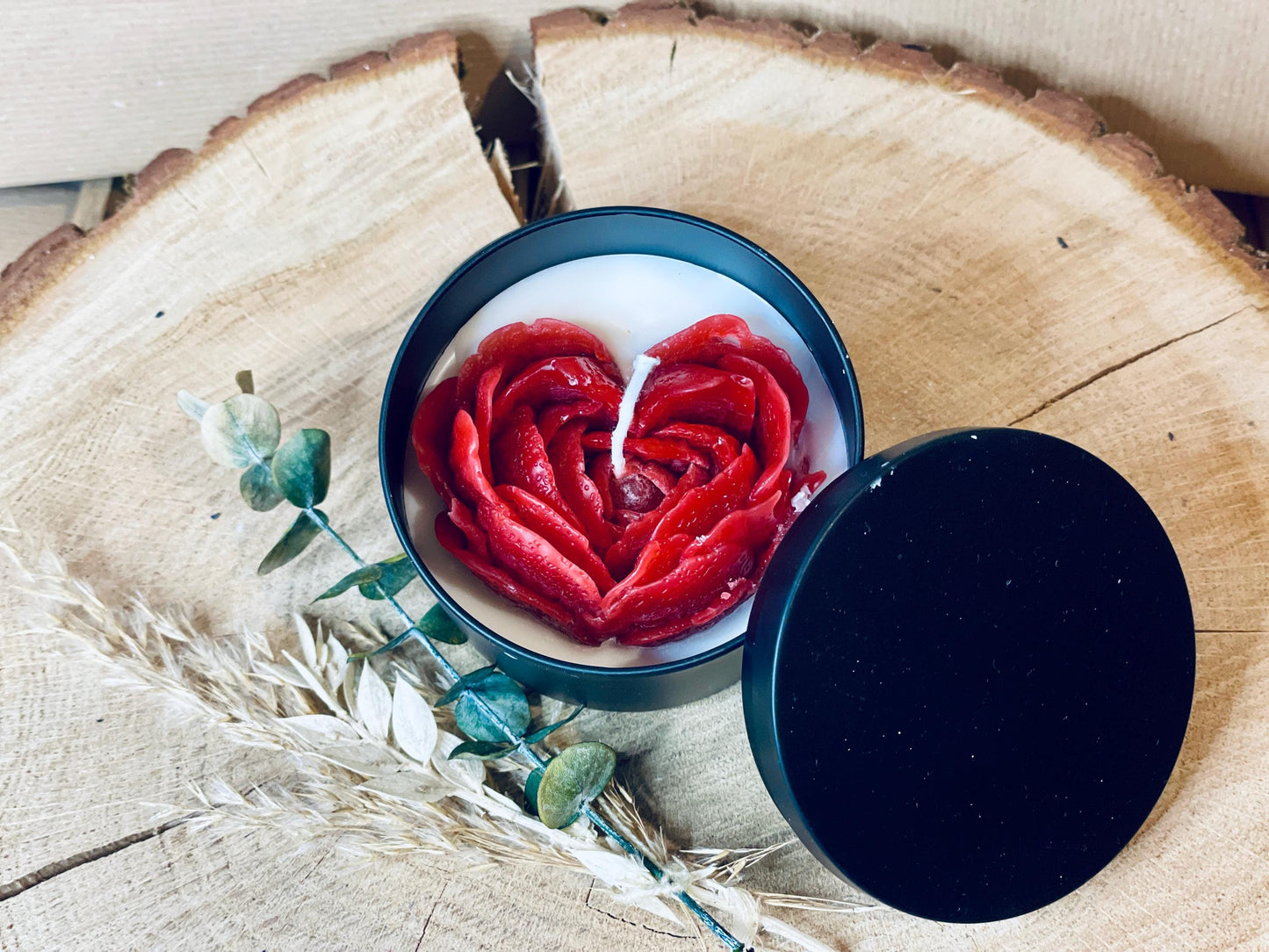 Kerze in der Dose - Rose in Herzform