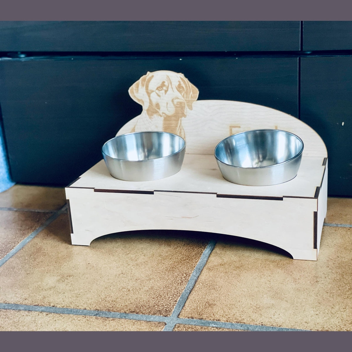 personalisierter Hunde Futternapf aus Edelstahl und Holz Hundenapf Das Glückswerk