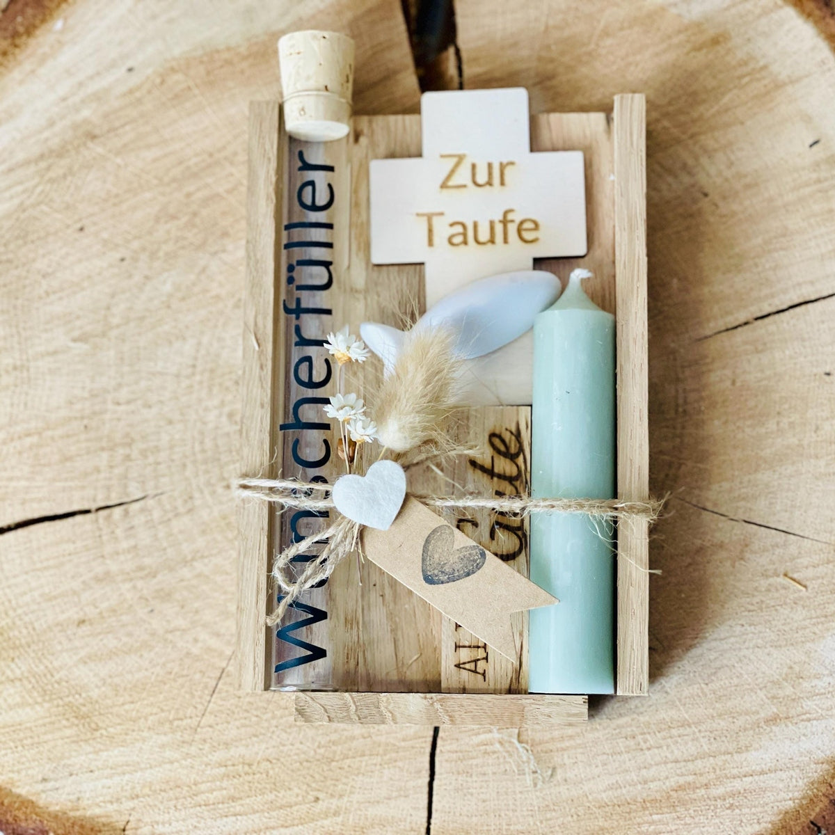 Taufgeschenk Set: Geldgeschenk mit Kerze + Holzkreuz & WUNSCHERFÜLLER aus Glas Geschenkset Das Glückswerk