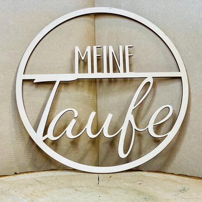 Handgefertigter Holzkranz 'Meine Taufe' – Einzigartiger Schmuck für die besonderen Momente Türkranz Das Glückswerk