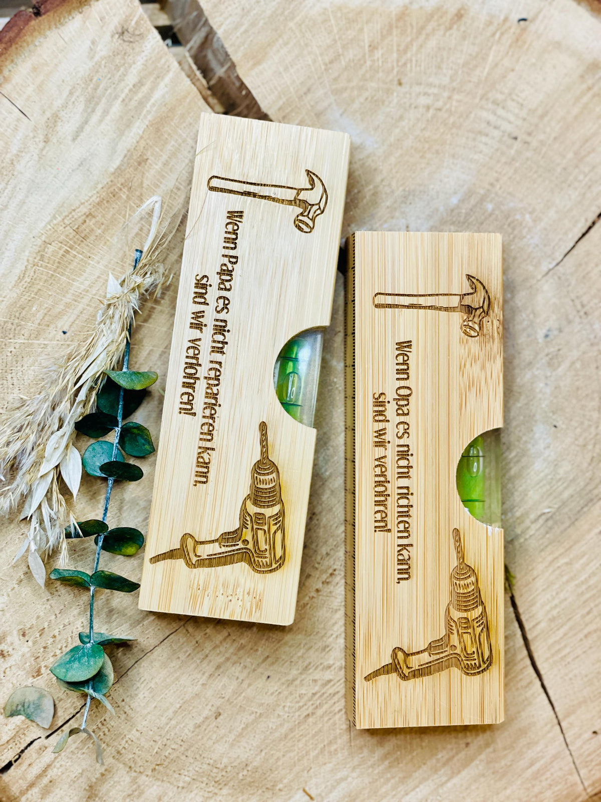 Wasserwaage mit Gravur, Geschenk für Papa und Opa, Werkzeug mit Flaschenöffner, DasGlueckswerk, Dekoration, Tools, holz