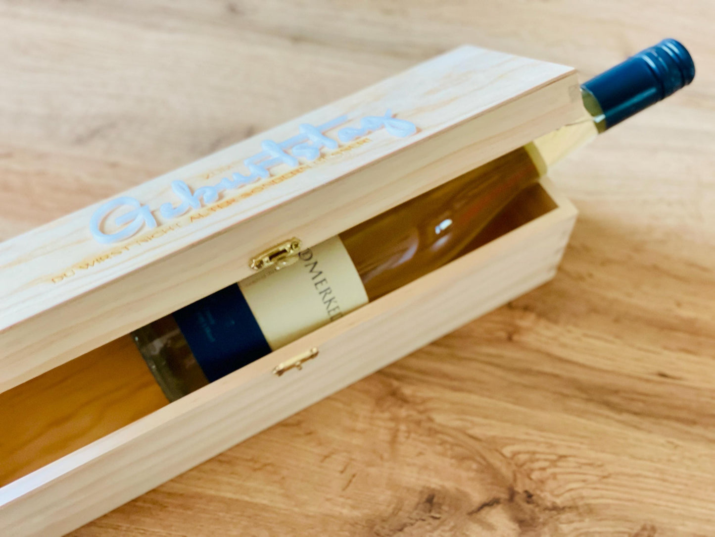 Weinkiste personalisiert, Holzbox mit Gravur zum Geburtstag, Geschenkverpackung für Wein, DasGlueckswerk, Küche & Genuss, Boxes & Bins, Holz, Acryl