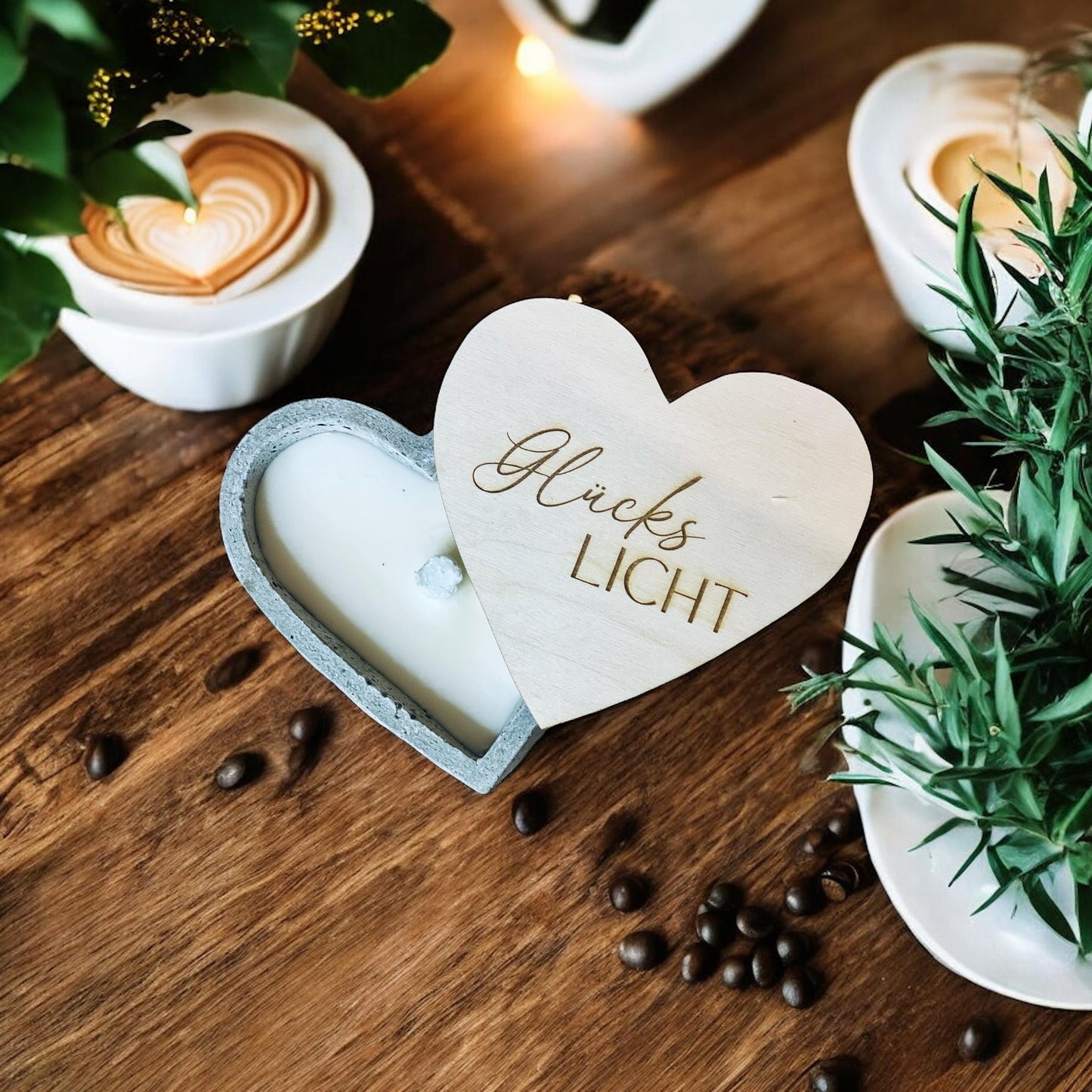 Betonlicht Herzform mit Holzdeckel, Herzkerze Beton grau, Geschenk Freundin Mama Tischdeko, DasGlueckswerk, Dekoration, Container Candles, holz, wachs, Beton, Glasfaser