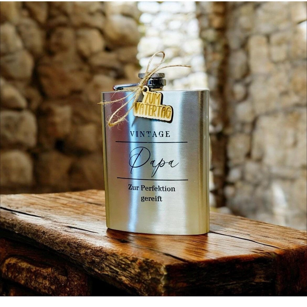 Persönlicher Flachmann mit Gravur – Das perfekte Geschenk für Papa Flachmann Das Glückswerk