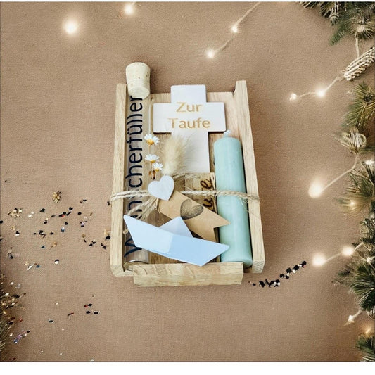 Taufgeschenk Set: Geldgeschenk mit Kerze + Holzkreuz & WUNSCHERFÜLLER aus Glas Geschenkset Das Glückswerk