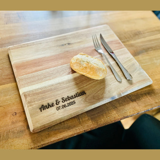 Personalisierte Holzplatte mit Namen und Datum – Das perfekte Hochzeitsgeschenk für das Brautpaar Brettchen Das Glückswerk