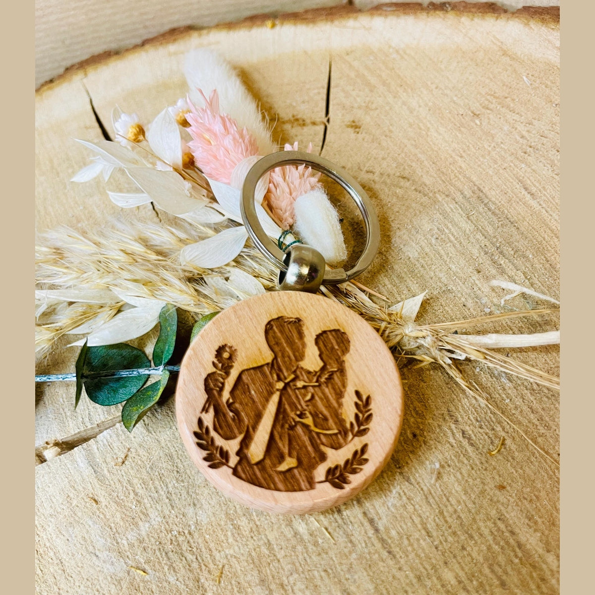 Runder Holz-Schlüsselanhänger mit Papa-Sohn/Tochter Gravur – Perfektes Vatertagsgeschenk für Papa Schlüsselanhänger Das Glückswerk