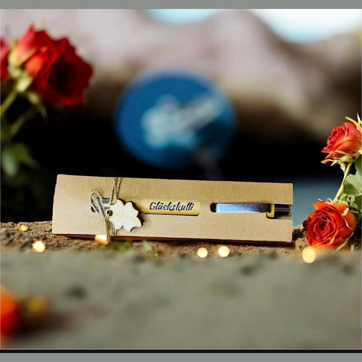 Kugelschreiber Glückskulli mit Geschenkverpackung und glücksklee Kugelschreiber Das Glückswerk