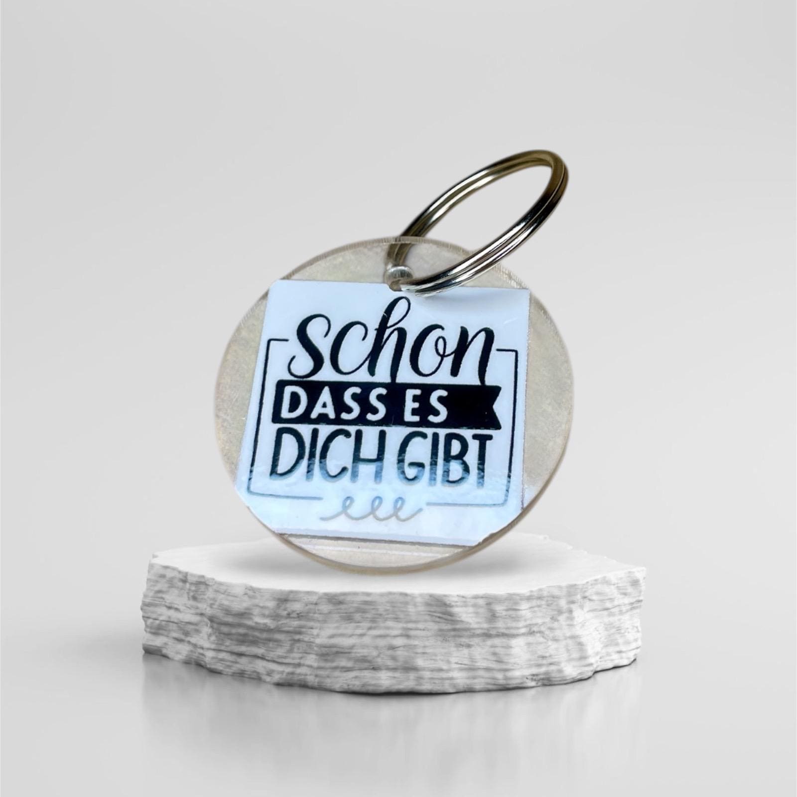 Schlüsselanhänger "Schön, dass es dich gibt" – Herzensbotschaft aus Acryl Schlüsselanhänger Das Glückswerk