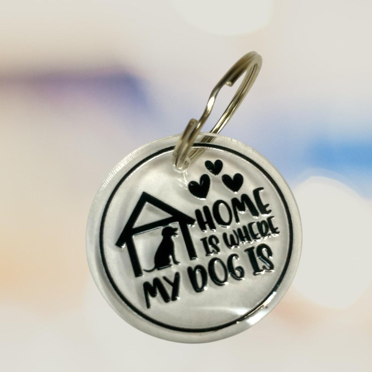 Schlüsselanhänger "Home is where my dog is" – Liebevolle Botschaft für Hundefreunde Schlüsselanhänger Das Glückswerk