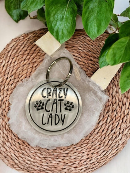 Schlüsselanhänger Crazy Cat Lady, Acryl Anhänger für Katzenmama, lustiges Katzengeschenk, DasGlueckswerk, Tierfreunde, Keychains, Acryl, Metall
