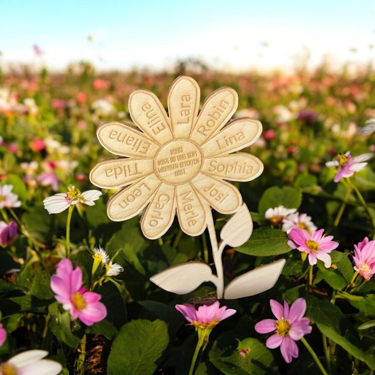 Personalisierte Holzblume Abschiedsgeschenk Erzieherin – Gravur mit Kindernamen – Danke fürs Wachsen lassen – Kita Geschenk Dekoration Das Glückswerk