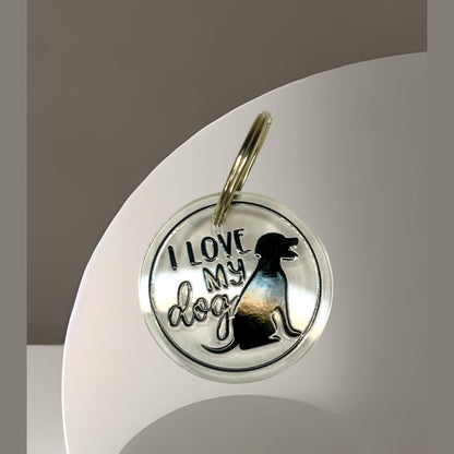 Schlüsselanhänger "I love my dog" – Klare Botschaft für Hundefans aus Acryl Schlüsselanhänger Das Glückswerk