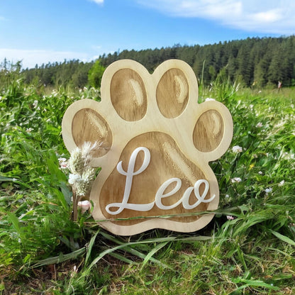 Hundepfote / Katzenpfote Holzschild personalisiert – Namensschild für Hundehütte mit Acrylglas-Namen Türschild Das Glückswerk