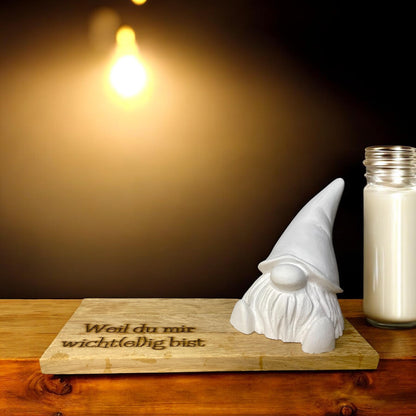 Wichtel Brettchen mit Spruch, weil du mir wichtelig wichtig bist, Weihnachtsgeschenk, DasGlueckswerk, Dekoration, Miniatures, raisin, holz, papier, wichtelgeschenk, wichtelgruß