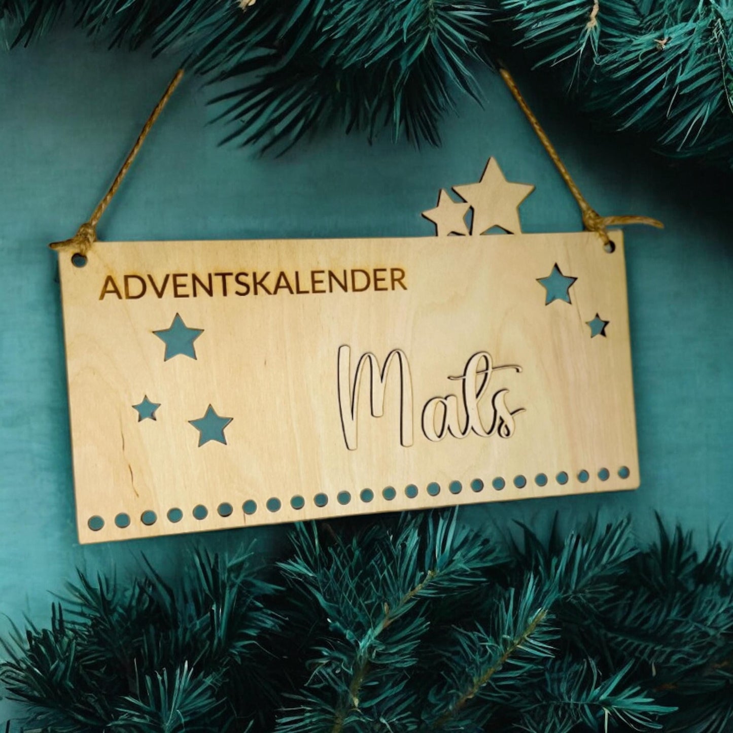 Individualisierter Adventskalender aus Holz Das Glückswerk