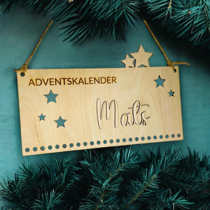 Individualisierter Adventskalender aus Holz Das Glückswerk