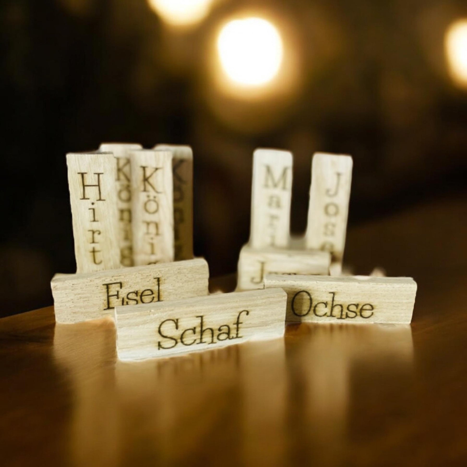 kleine minimalistische Krippe aus Holz Das Glückswerk