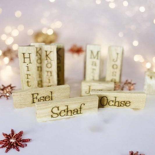 kleine minimalistische Krippe aus Holz Das Glückswerk