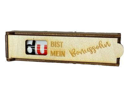 Holz Schokoladenhülle mit Gravur – „Du bist mein Bonussohn“ | Geschenkidee Patchwork Familie Das Glückswerk