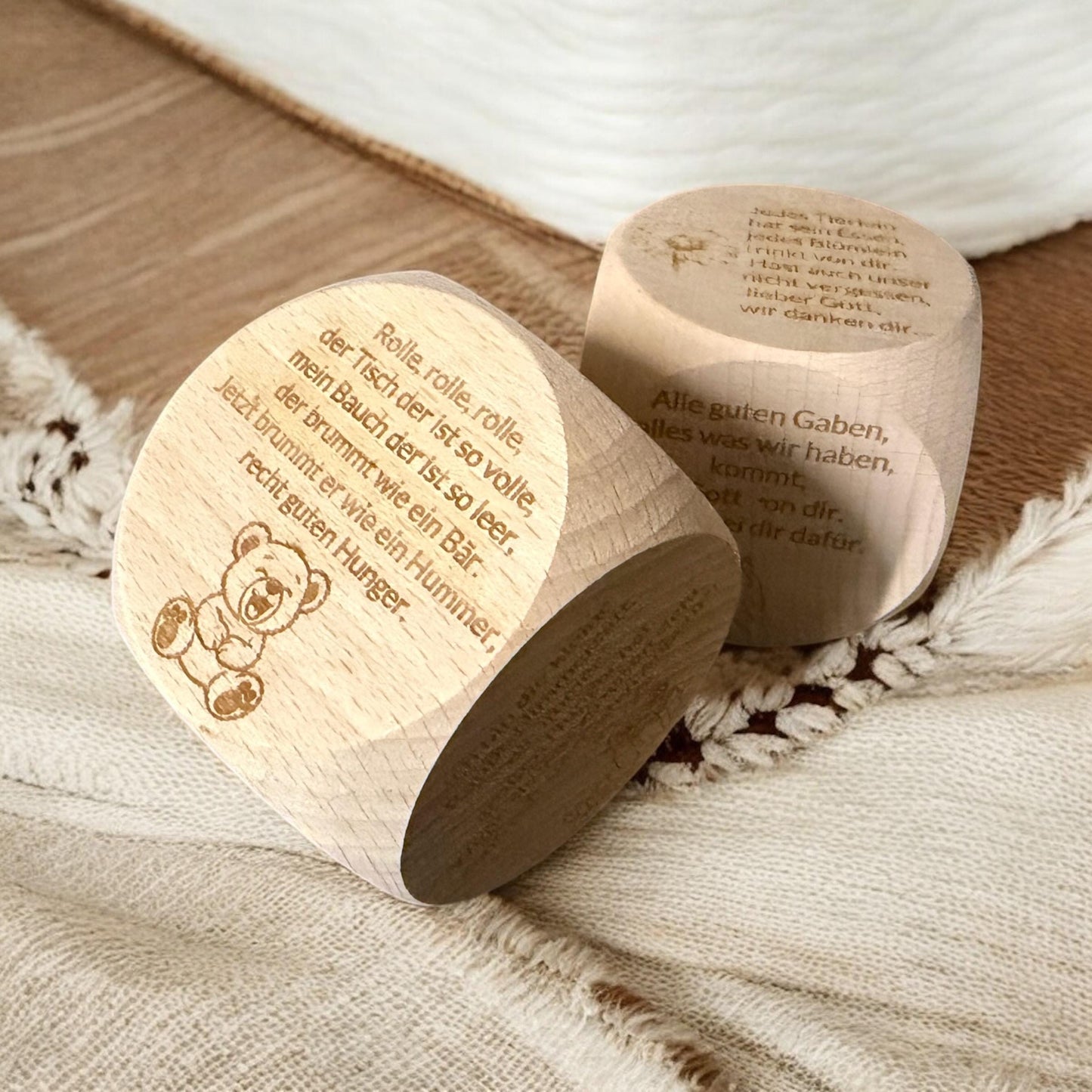 Gebetswürfel 6 cm – Kinder Gebete | Geschenk zur Taufe & Kommunion | Christlicher Lernwürfel Holz | Personalisierbar | Religion Kinder