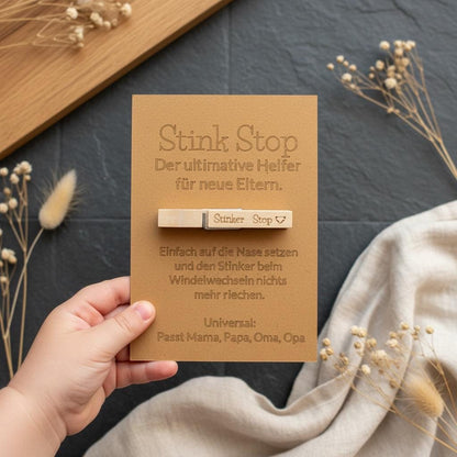 Stinker Stopp Wäscheklammer Geschenk Geburt, Kraftpapier oder weiße Karte, Mama Papa Oma Opa, DasGlueckswerk, Geburt & Baby, Greeting Cards, holz, kraftpapier, wäscheklammer
