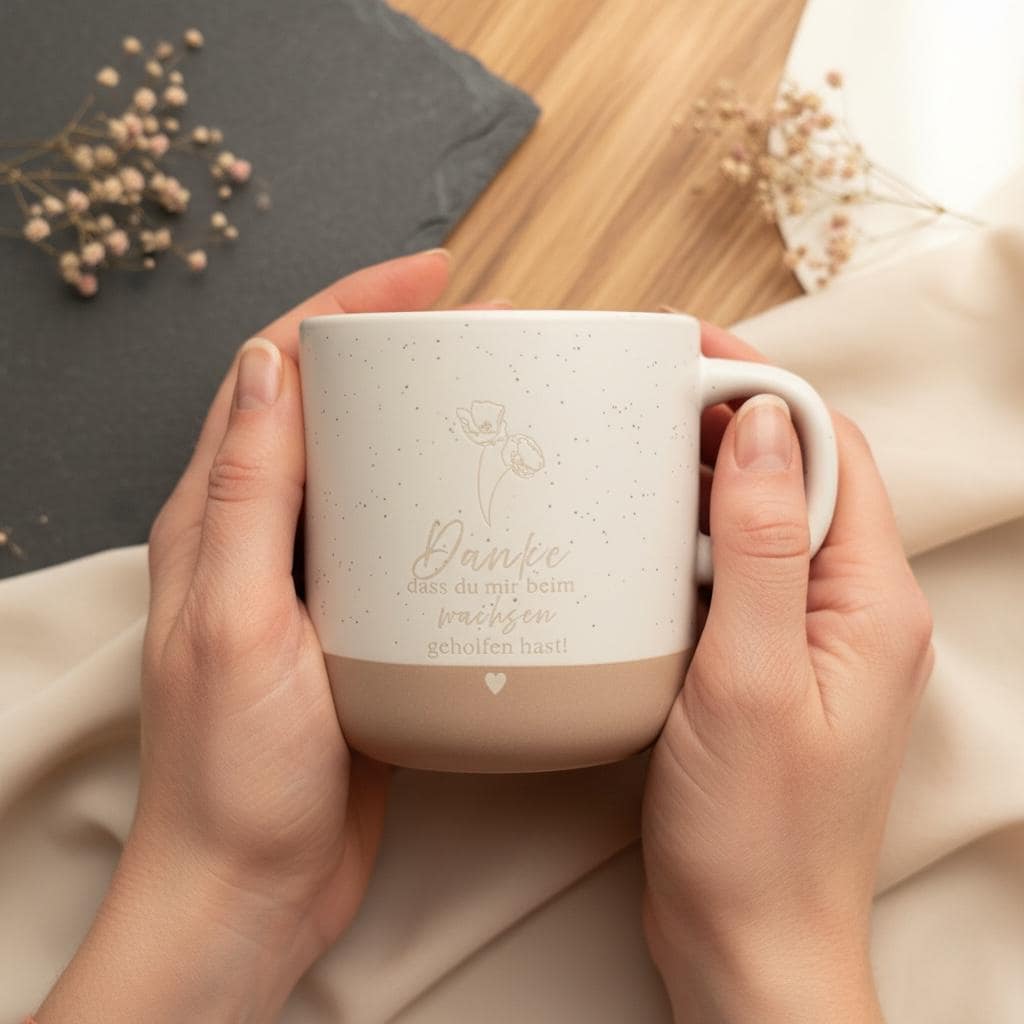 Danke Erzieherin Tasse personalisiert – „Danke dass du mir beim Wachsen geholfen hast“ Abschied Kita Geschenk mit Gravur Das Glückswerk