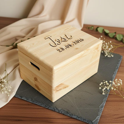 Erinnerungskiste Holz Kind personalisiert, Name und Geburtsdatum gravur, Geschenk Geburt Taufe, DasGlueckswerk, Hochzeit & Liebe, Gift Wrapping, holz