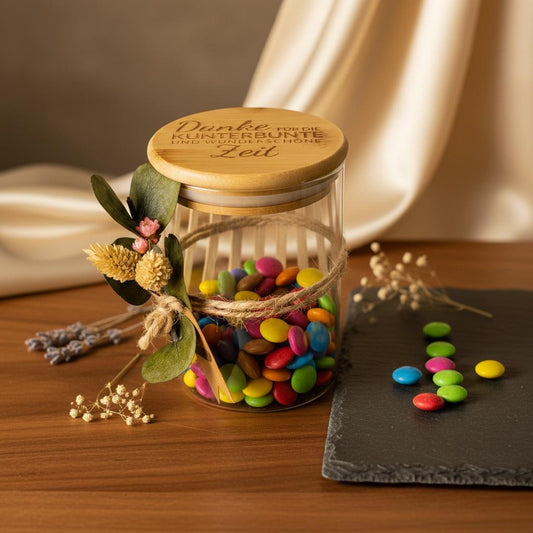 Abschiedsgeschenk Kita & Schule – Glas mit Bambusdeckel, Trockenblumen, Gravur „Danke für die wundervolle Zeit“ – Geschenk Idee