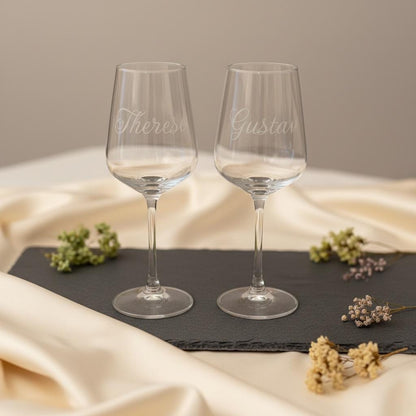 Personalisiertes Weinglas mit Gravur | Name in Schreibschrift, Geschenk Freundin Trauzeugin Geburtstag