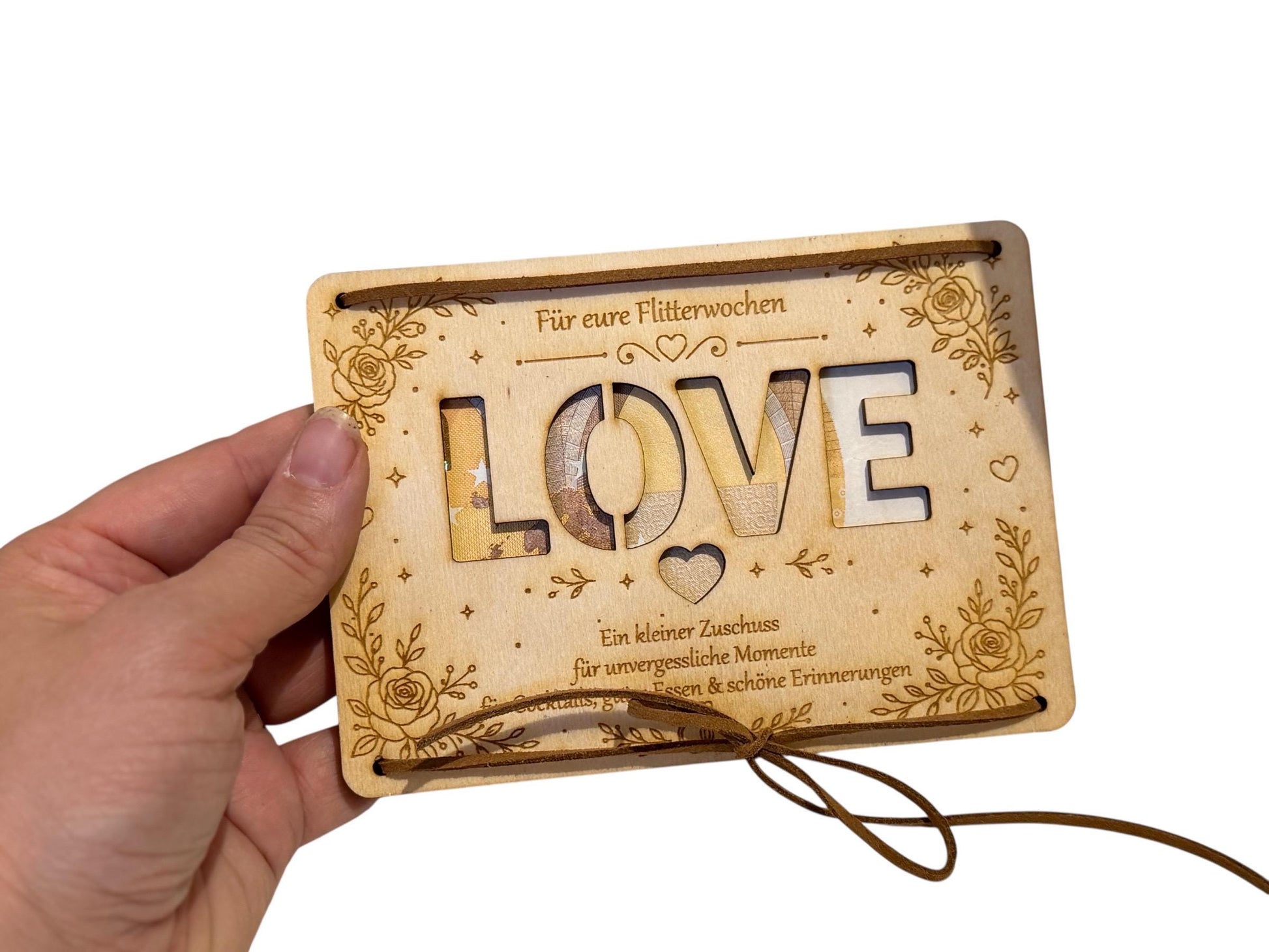 Geldgeschenk Hochzeit Holzkarte für Flitterwochen, LOVE Ausschnitt, Format A6, DasGlueckswerk, Hochzeit & Liebe, Greeting Cards, holz, leder