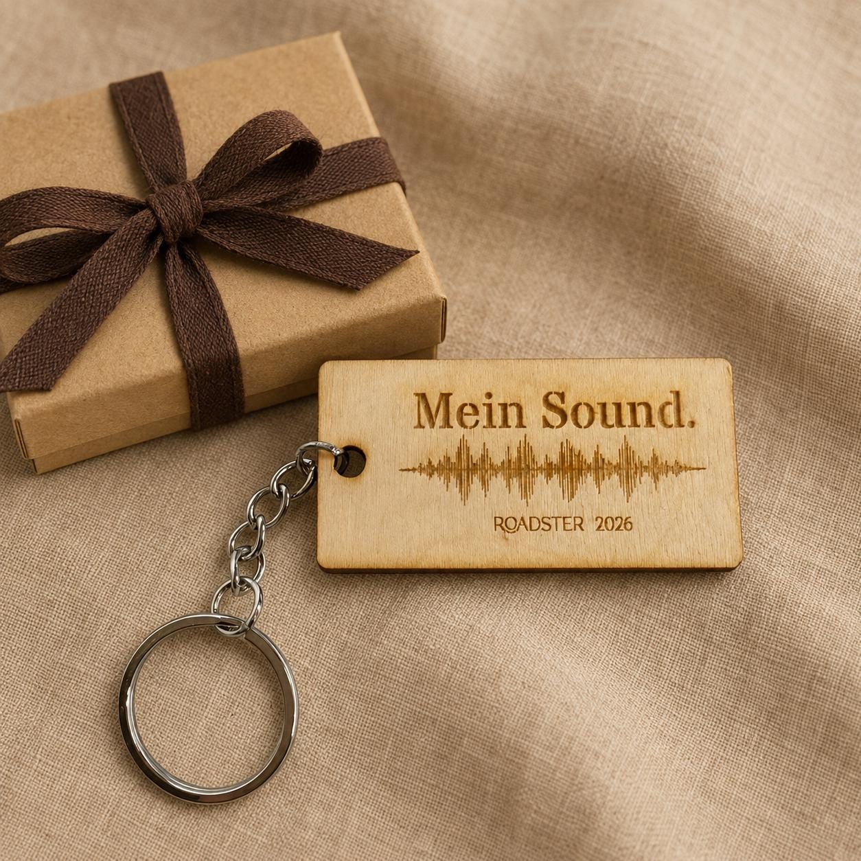 Motorsound Schlüsselanhänger | personalisierte Soundwave mit QR-Code, DasGlueckswerk, Geschenke für Autofahrer, Keychains, 