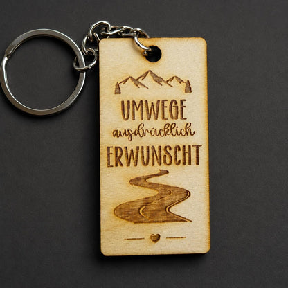 Cabrio Schlüsselanhänger aus Birkenholz – 5 Roadtrip-Sprüche wählbar – Geschenk für Cabriofahrer, DasGlueckswerk, Geschenke für Autofahrer, Keychains, 