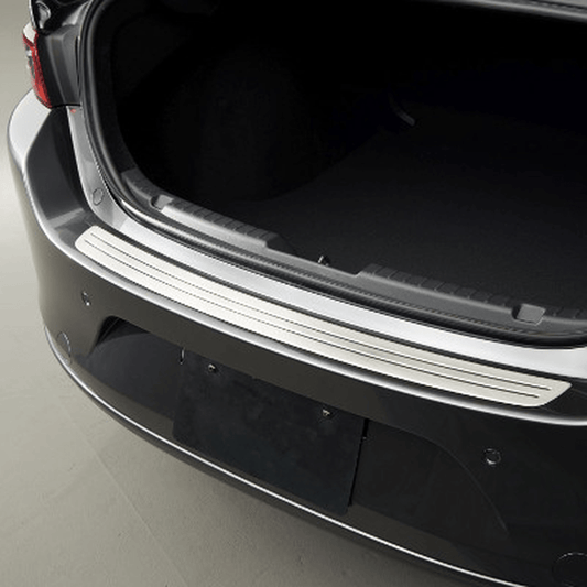 Mazda 3 BP ab 2019 Trittschutzleiste für den hinteren Stoßfänger Sicherheit & Schutz Mazda BDEL-V4-080 für den 4 Türer / Limousine